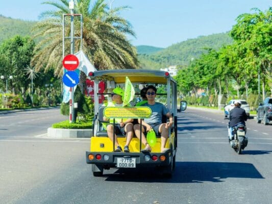 Bảng giá và các dịch vụ xe điện du lịch Quy Nhơn